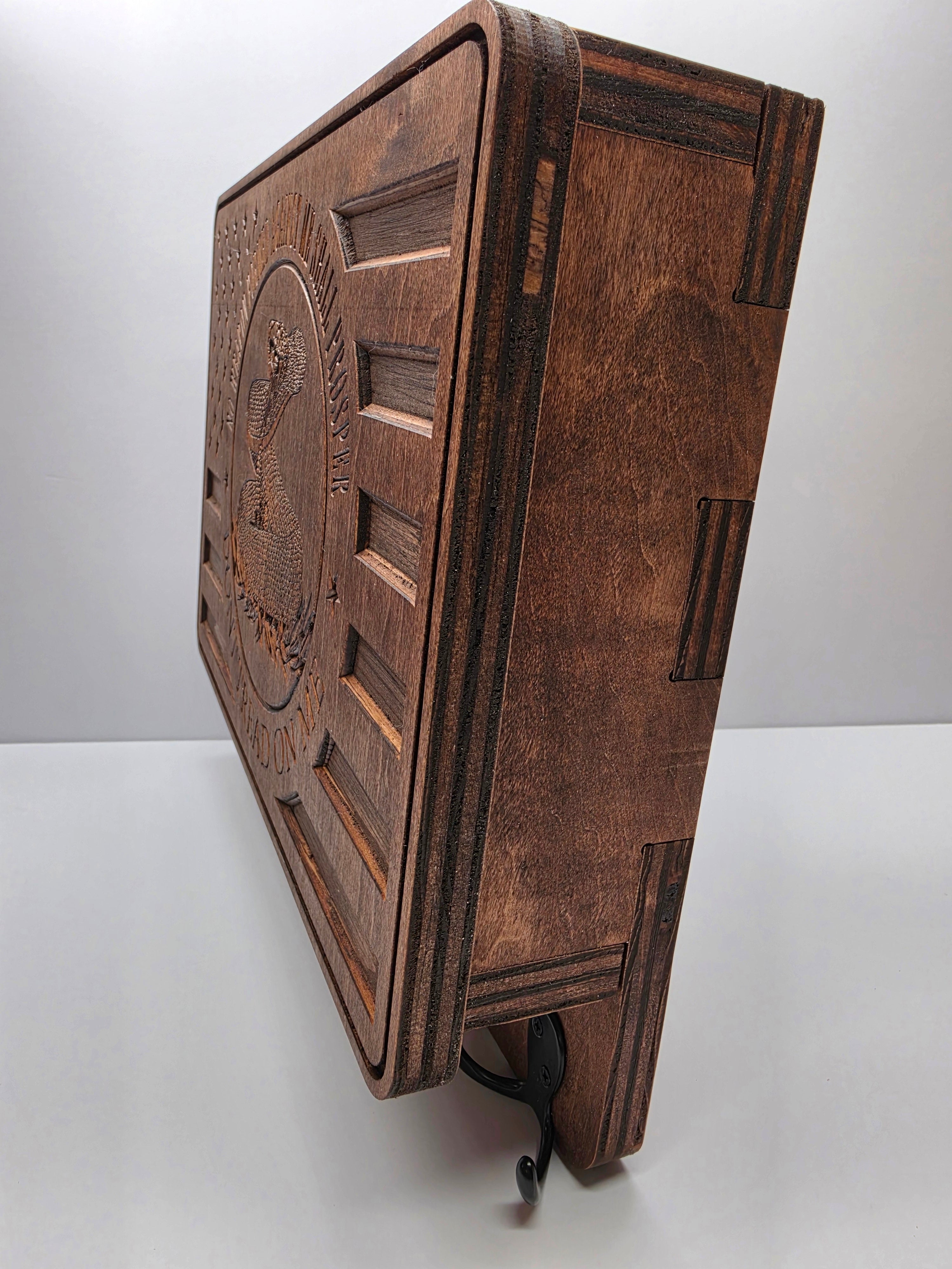 Don't Tread on Me with rack in Red Mahogany