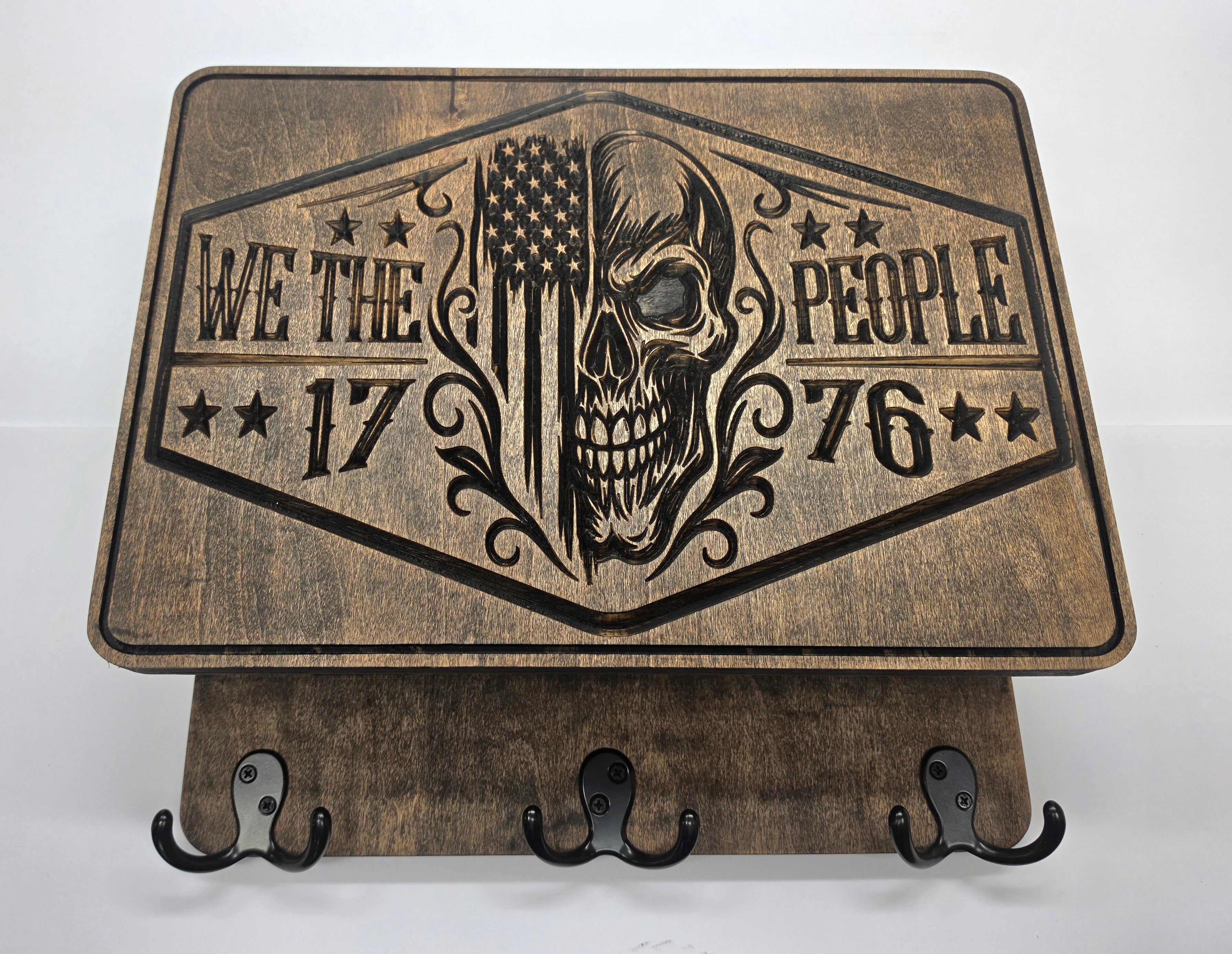 We The People Skull 1776 with rack in Jacobean